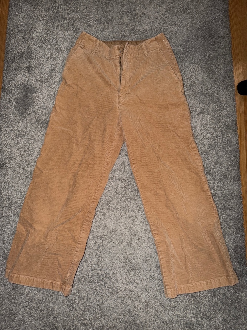 UNIQLO CORDUROY WIDE LEGGED PANTS